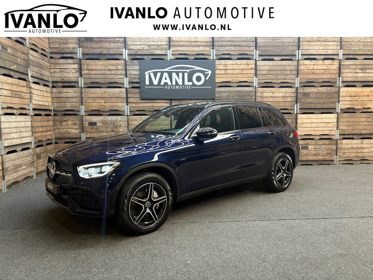 Mercedes-Benz GLC-klasse - 300e 4MATIC Business Solution AMG 4Matic Multibeam Pano Trekhaak Alcatara - AutoWereld.nl