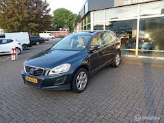 Volvo XC60 - Met NWE APK AUTOMAAT 2.0T Summum
