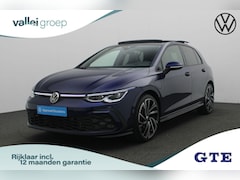 Volkswagen Golf - 1.4 eHybrid 245 pk DSG GTE | Panoramadak | IQ Light | Head-up display | Achteruitrijcamera