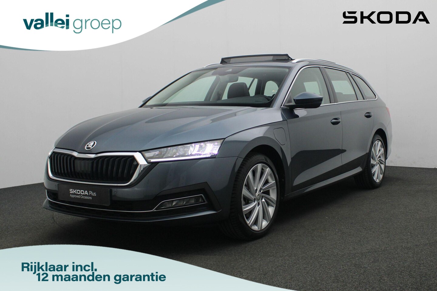 Skoda Octavia Combi - 1.4 TSI 204 pk DSG iV PHEV Business Edition | Panoramadak | Geheugenstoelen | Stoelverwarm - AutoWereld.nl