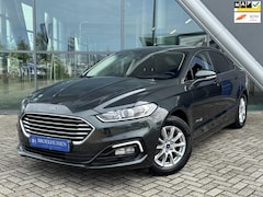 Ford Mondeo - 2.0 IVCT HEV Titanium 187pk Automaat / Dashcam / Winterpakket / Navigatie