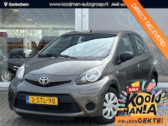 Toyota Aygo - 1.0 VVT-i Now Rijklaarprijs met beurt, nieuwe APK en garantie, direct leverbaar