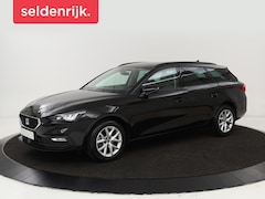 Seat Leon - 1.5 eTSI Style | Stoel & stuurverwarming | Carplay | Navigatie | Full LED | Climate contro