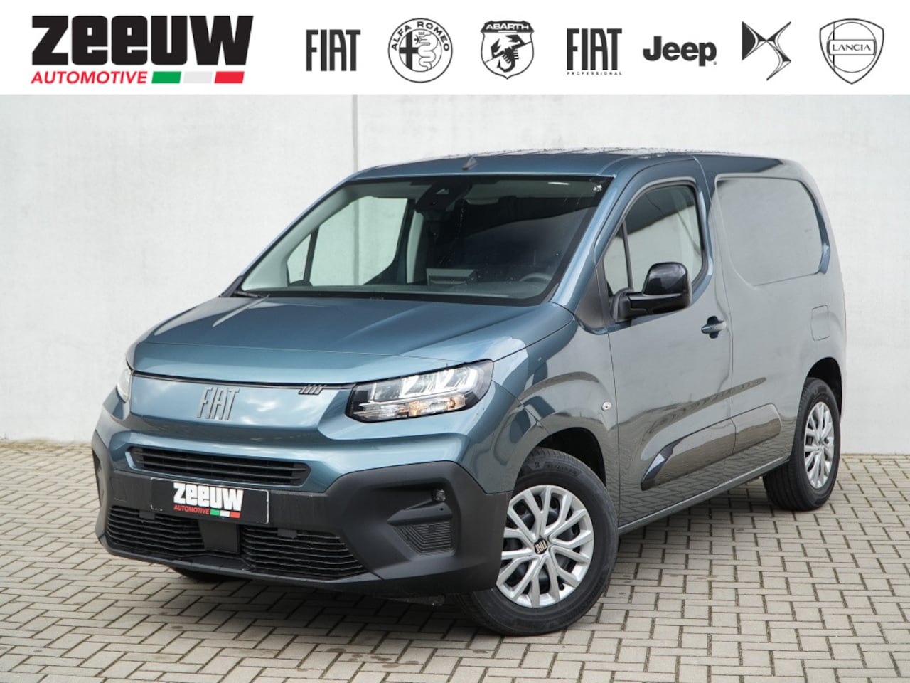 Fiat E-Doblo - 136 L1 50 kWh | 3 zits | Betimmering - AutoWereld.nl