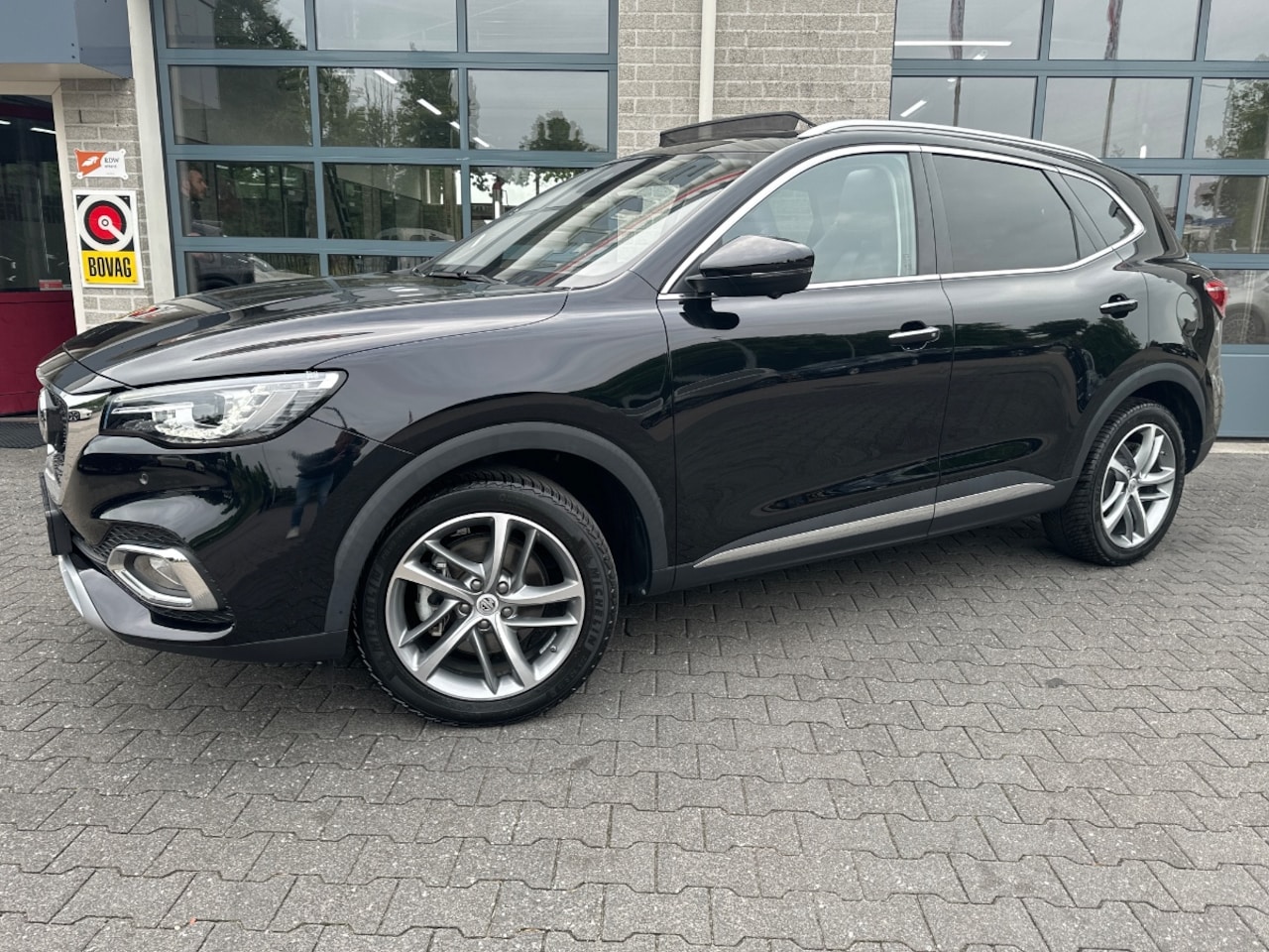 MG EHS - 1.5 TGDI Luxury | SCHUIFDAK | LEER | TREKHAAK | - AutoWereld.nl