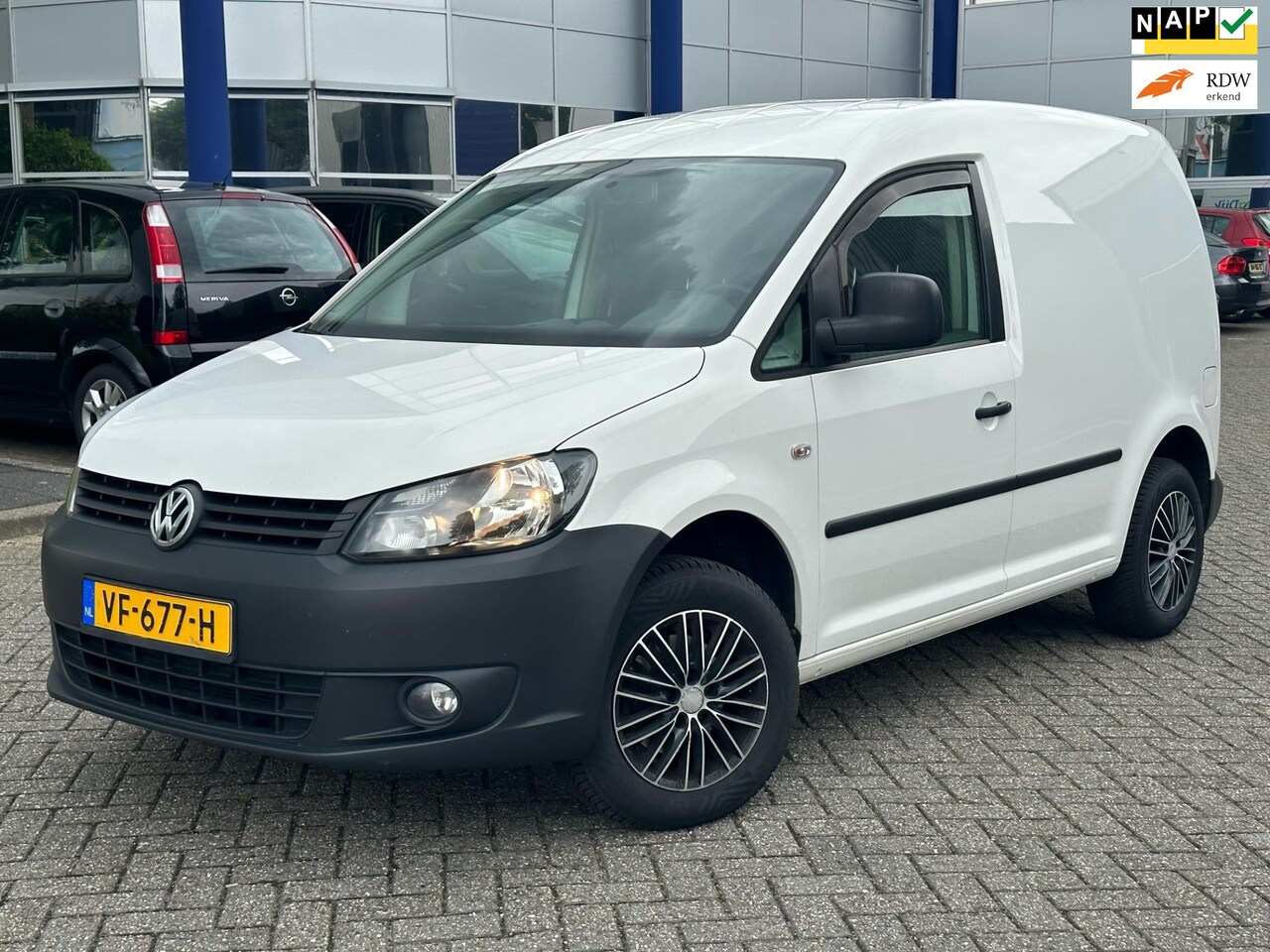 Volkswagen Caddy - 1.6 TDI Economy Baseline 1.6 TDI Economy Baseline - AutoWereld.nl