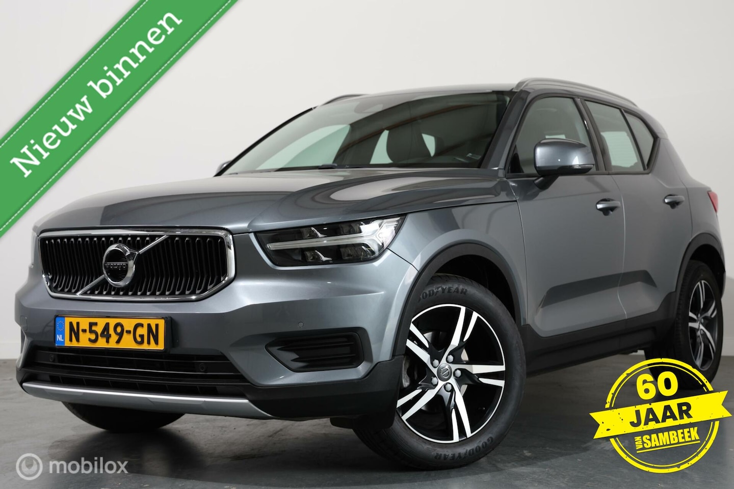 Volvo XC40 - 1.5 T3 Momentum CAMERA-NAVI-AIRCO - AutoWereld.nl