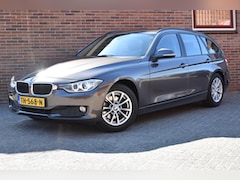 BMW 3-serie Touring - 318d High Executive '14 Xenon Clima Navi Cruise Inruil mogelijk