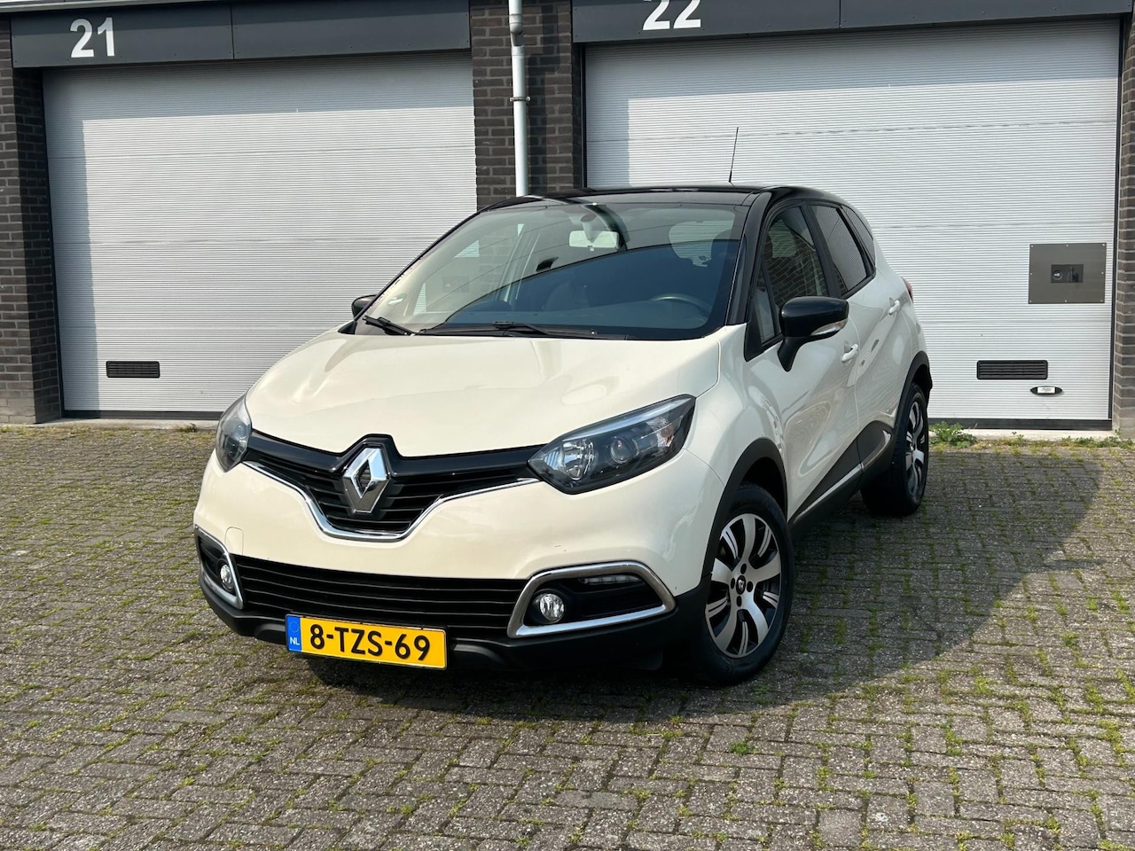 Renault Captur - 0.9 TCe Expression 0.9 TCe Expression - AutoWereld.nl