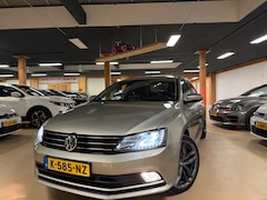 Volkswagen Jetta - 1.4 TSI DSG Highline Airco Cruise Control Navi