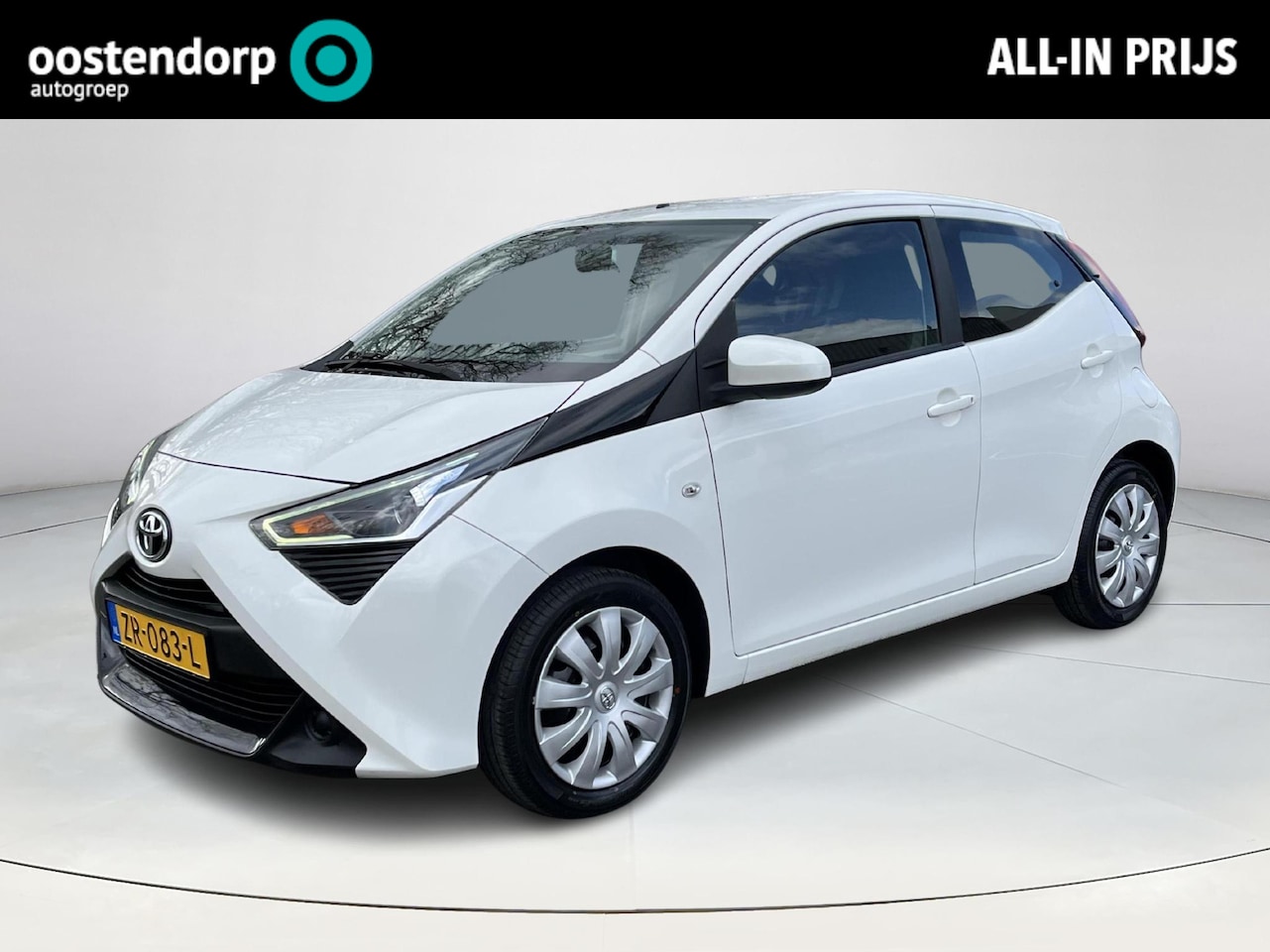 Toyota Aygo - 1.0 VVT-i x-play | Navigatie | Airconditioning | Bluetooth | Parkeercamera | - AutoWereld.nl