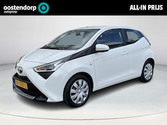 Toyota Aygo - 1.0 VVT-i x-play | Navigatie | Airconditioning | Bluetooth | Parkeercamera |