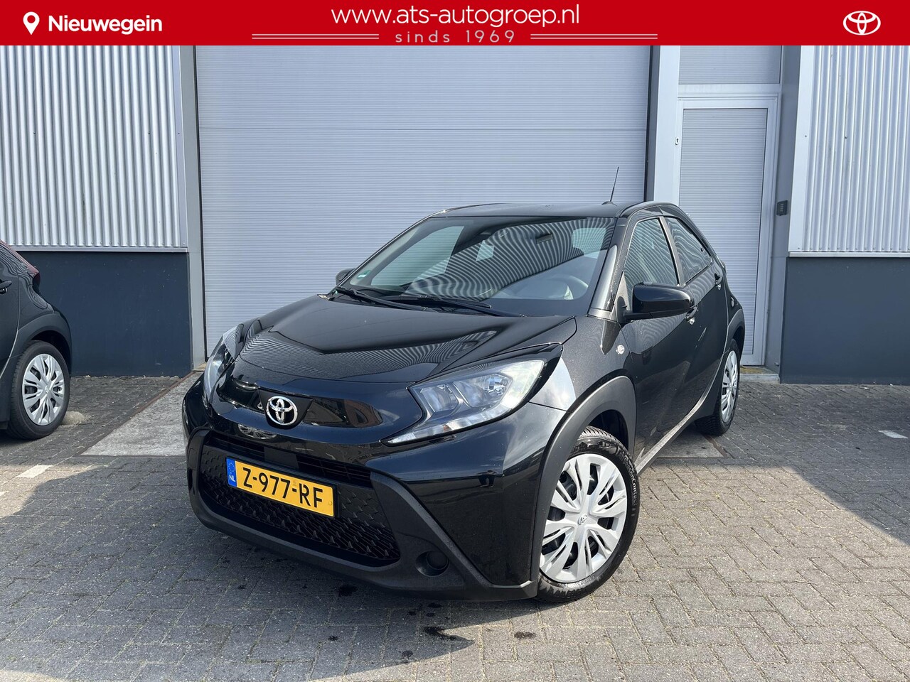 Toyota Aygo X - 1.0 VVT-i MT Play | Allseason banden | Origineel Nederlandse auto | Garantie t/m 06-2034 o - AutoWereld.nl