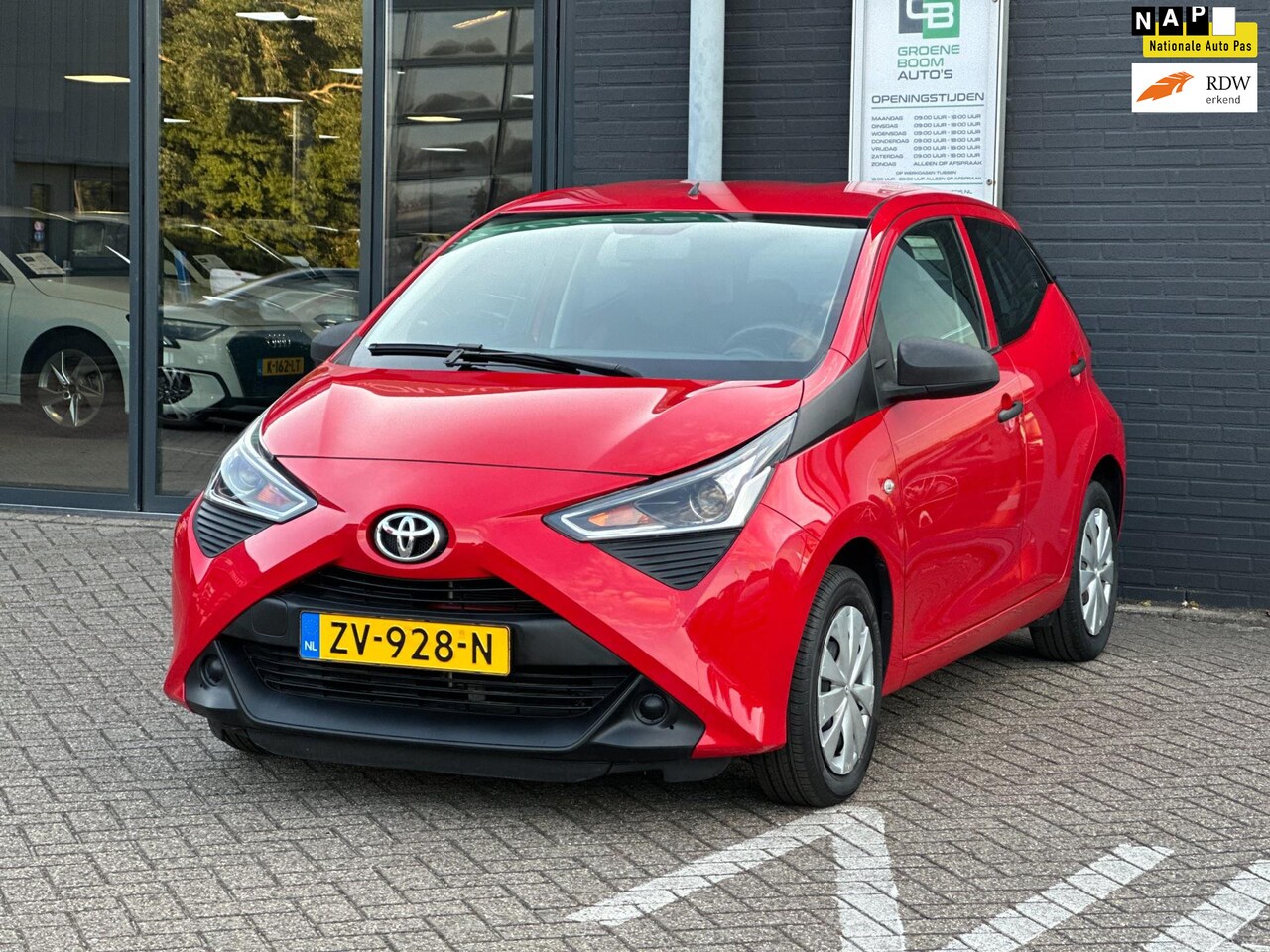 Toyota Aygo - 1.0 VVT-i x-fun/1 STE EIG/5-DRS/AIRCO/NL-AUTO NAP!! - AutoWereld.nl