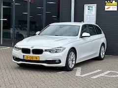 BMW 3-serie Touring - 330i Centennial High Executive/2E EIG/CAMERA/LEDER/NL-AUTO NAP