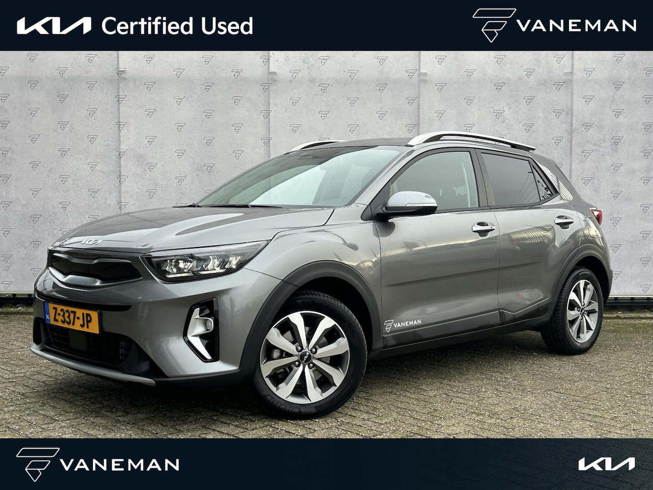 Kia Stonic - 1.0 T-GDi MHEV DynamicLine Navi | Camera | Apple CarPlay/Android Auto | 16" Velgen | Airco - AutoWereld.nl