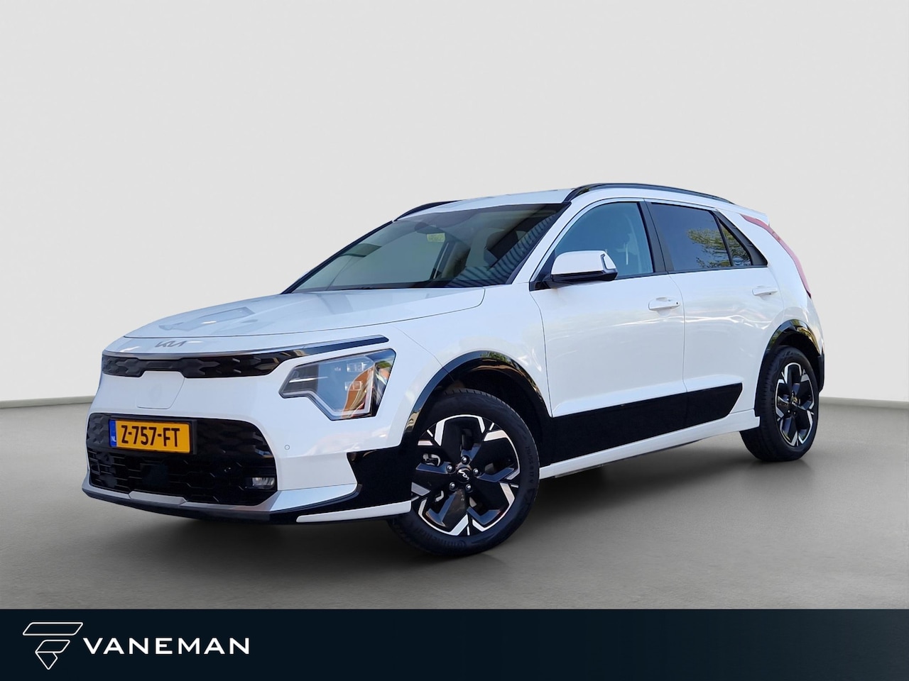 Kia Niro EV - Edition Advanced 64.8 kWh Gratis Laadpaal | Automaat | Navi | Camera | Cruise | Stoel & St - AutoWereld.nl