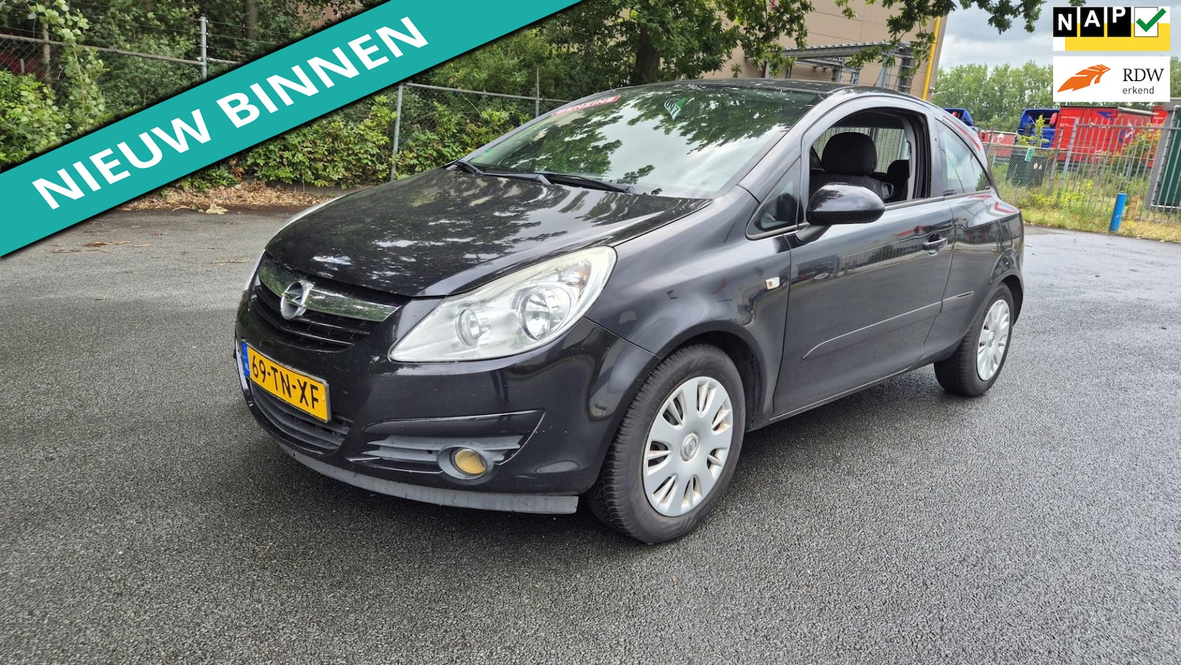 Opel Corsa - 1.4-16V Enjoy NETTE AUTO RIJDT EN SCHAKELT GOED - AutoWereld.nl