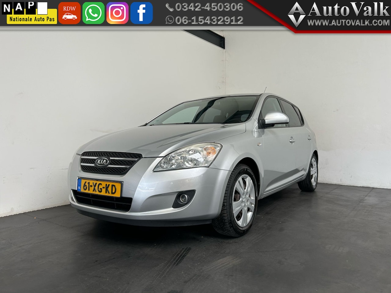 Kia Cee'd - 1.6 X-ecutive. Clima. Trekhaak! - AutoWereld.nl