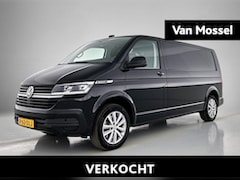 Volkswagen Transporter - 2.0 TDI L2H1 | Automaat | Trekhaak | Parkeerhulp voor + achter | Camera | Navigatie | Stoe