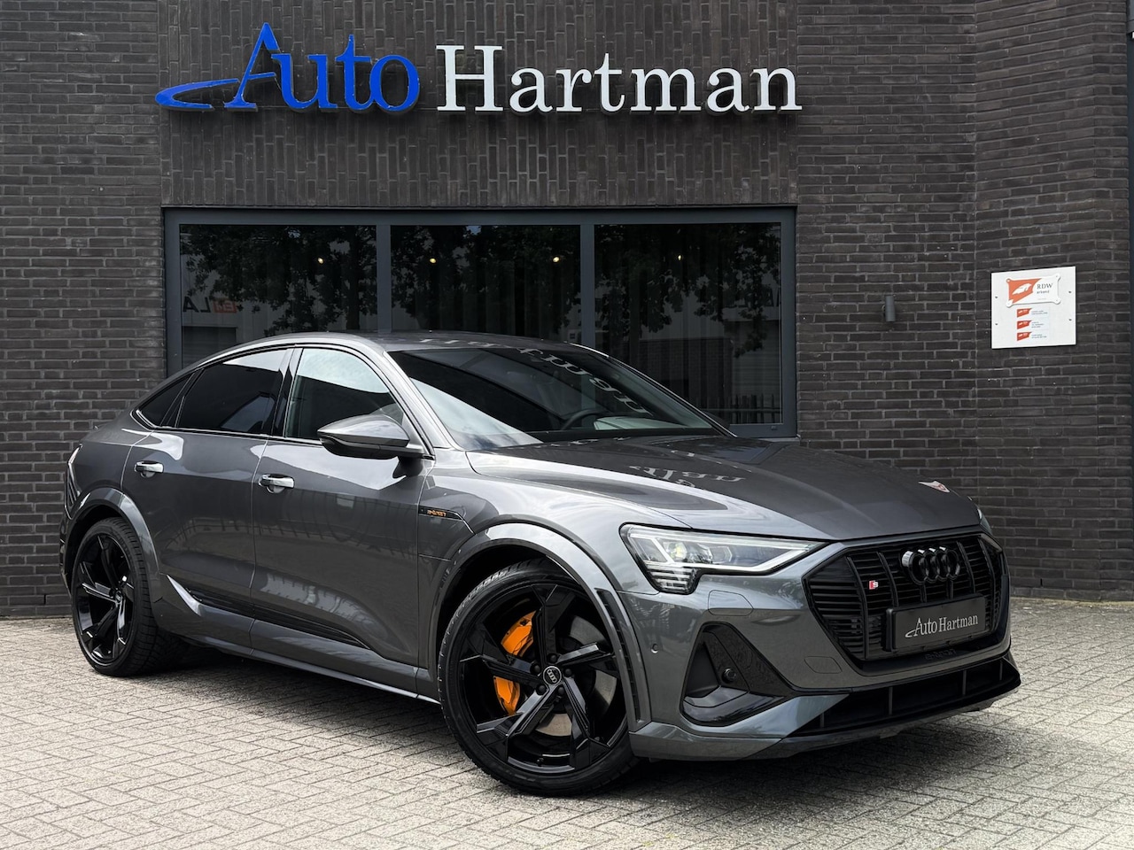 Audi e-tron Sportback - S quattro 503PK RS stoelen|Standkachel|Keyless|Trekhaak - AutoWereld.nl