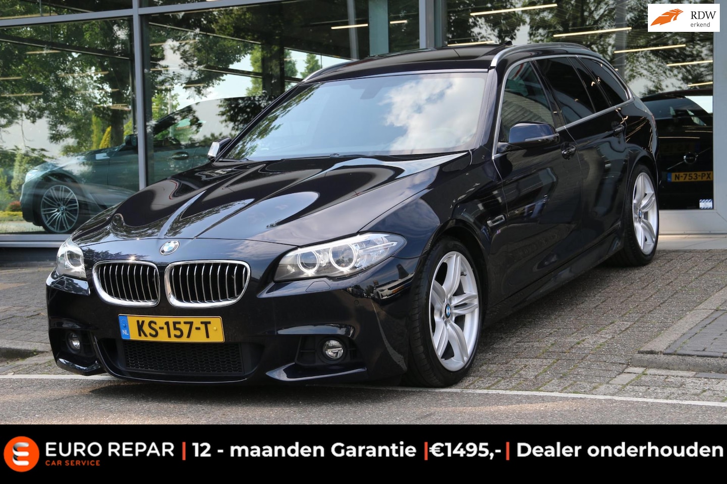 BMW 5-serie Touring - 520i M-SPORT DEALER OND. NL-AUTO NAP! - AutoWereld.nl