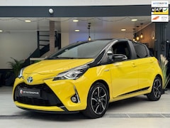 Toyota Yaris - 1.5 Hybrid Premium Bi-Tone Plus|Panoramadak|Camera|Full Option