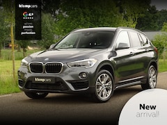 BMW X1 - sDrive20i Sport-Line | H+K | Carplay | 1e Eig. | 18inch-Allwheater | St.verw. | Sportstoel