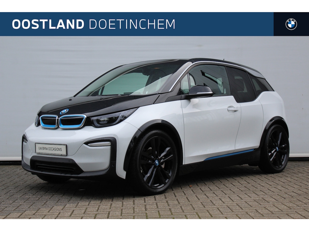 BMW i3 - Basis 120Ah 42kWh / Sportpakket / Achteruitrijcamera / Harman-Kardon / Stoelverwarming / A - AutoWereld.nl