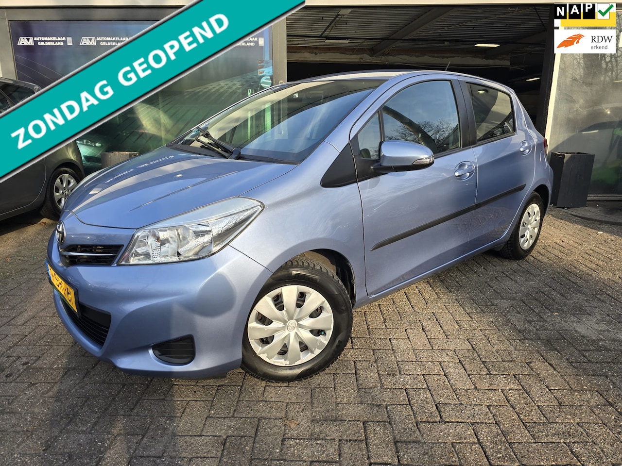 Toyota Yaris - 1.0 VVT-i Now | 1E EIGENAAR | 12MND GARANTIE | AIRCO | ELEC RAMEN | - AutoWereld.nl