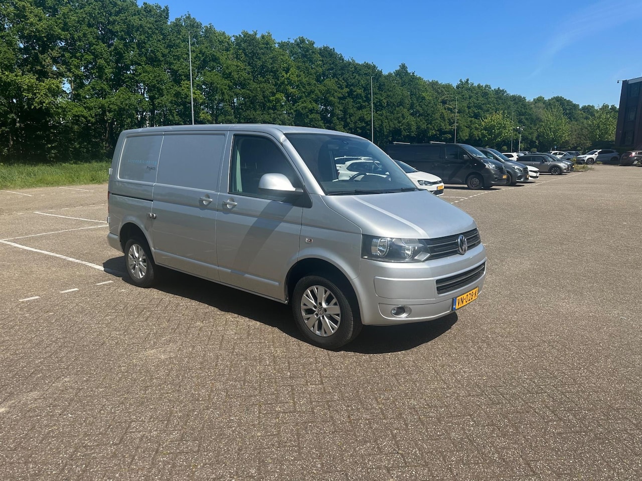 Volkswagen Transporter - 2.0 TDI 103kw Automaat Trendline Airco Cruise - AutoWereld.nl