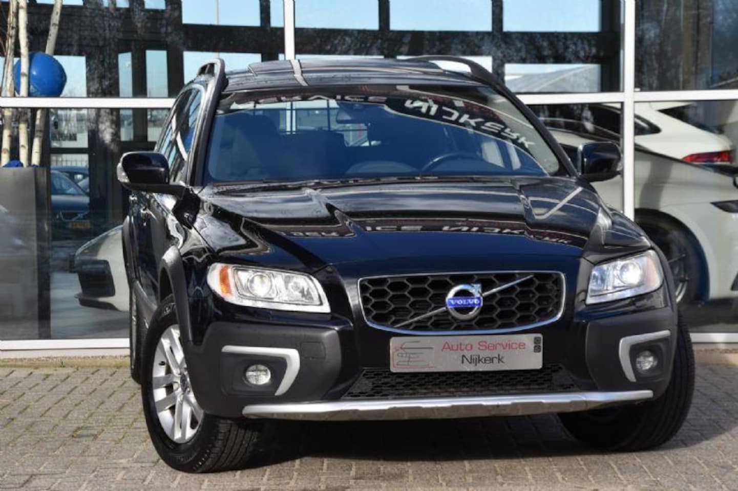 Volvo XC70 - 2.0 D4 FWD Classic Edition Airco Dak Xenon Pdc NAP - AutoWereld.nl
