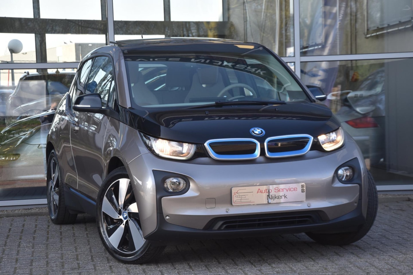 BMW i3 - Basis Comfort Advance 22 kWh Airco Nav. Dak Camera - AutoWereld.nl