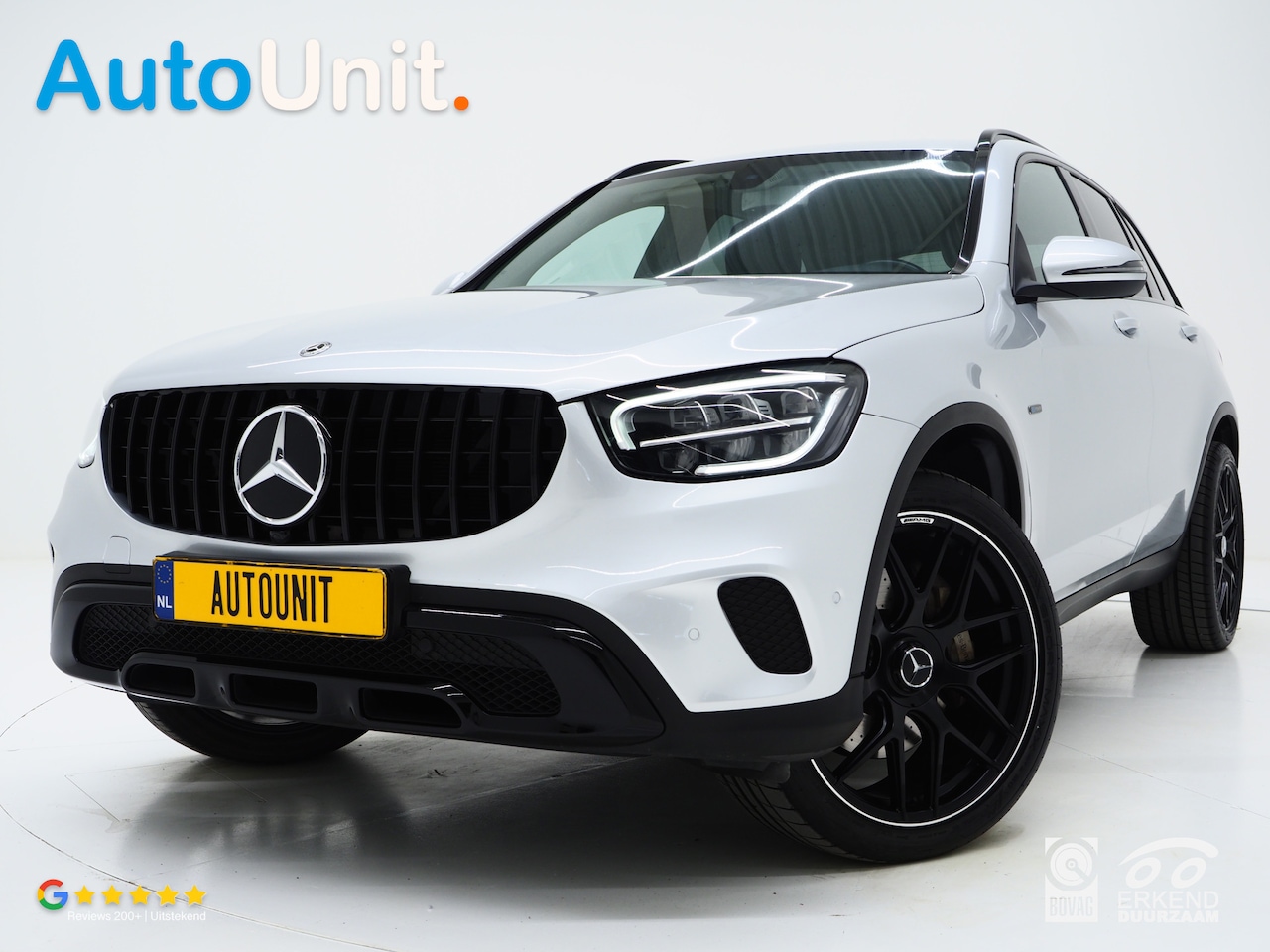 Mercedes-Benz GLC-klasse - 300e 4MATIC Night Black | Virtual | Camera | DAB | LED | Climate - AutoWereld.nl