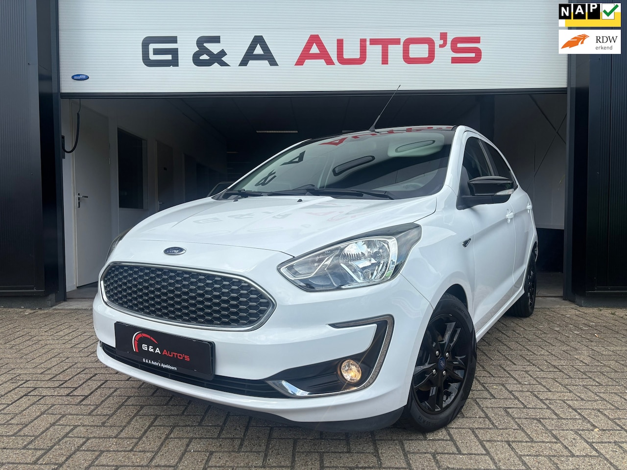 Ford Ka - 1.2 Trend Ultimate White Sport / Airco / Cruise CTRL / PDC / Nw APK - AutoWereld.nl