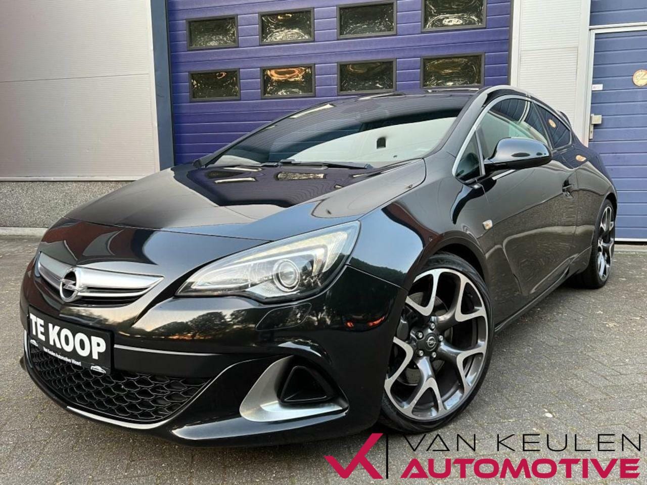 Opel Astra GTC - 2.0 Turbo OPC 280 PK l 2e eigenaar l - AutoWereld.nl