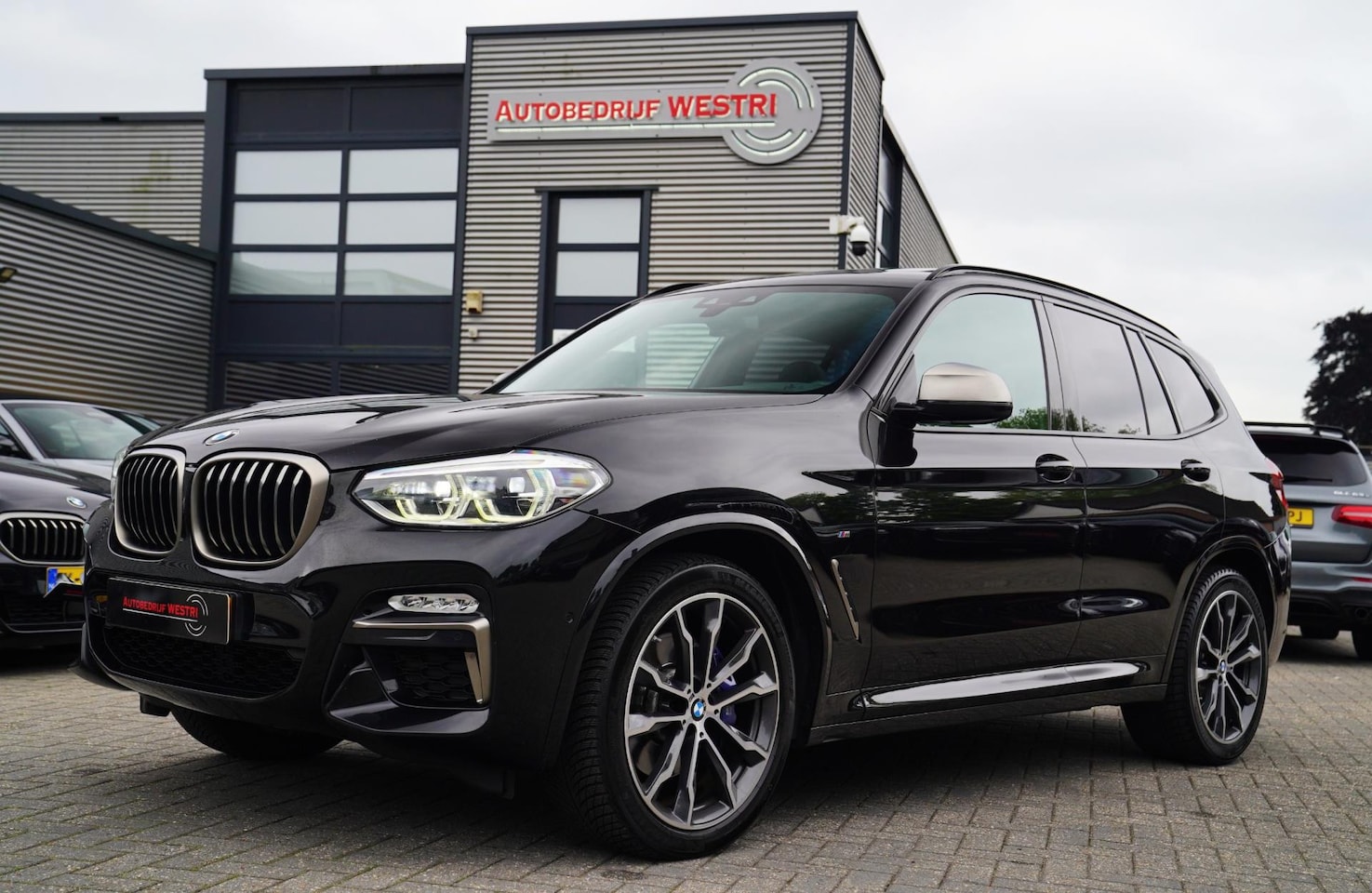 BMW X3 - M40i xDrive High Executive | Panorama | Sfeerverlichting | Adaptieve LED | Achteruitrijcam - AutoWereld.nl