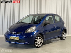 Toyota Aygo - 1.0-12V