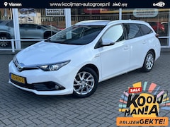 Toyota Auris Touring Sports - 1.8 Hybrid Aspiration | Cruise control | Spraakbediening | Airconditioning | Keyless start