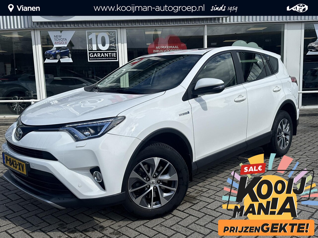 Toyota RAV4 - 2.5 Hybrid Dynamic lichtmetalen velgen 17" , Sunroof , Parkeersensoren voor - achter , Sto - AutoWereld.nl