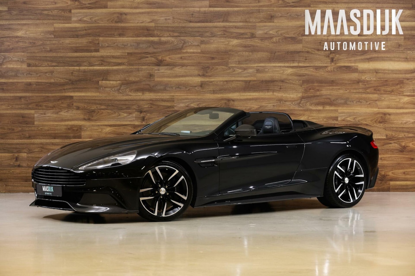 Aston Martin Vanquish Volante - 6.0 V12 2+2|Full Carbon|Ceramic| - AutoWereld.nl