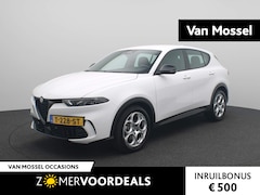 Alfa Romeo Tonale - 1.5T Hybrid Sprint | Navigatie | Climate control| Parkeersensoren | Apple carplay / Androi