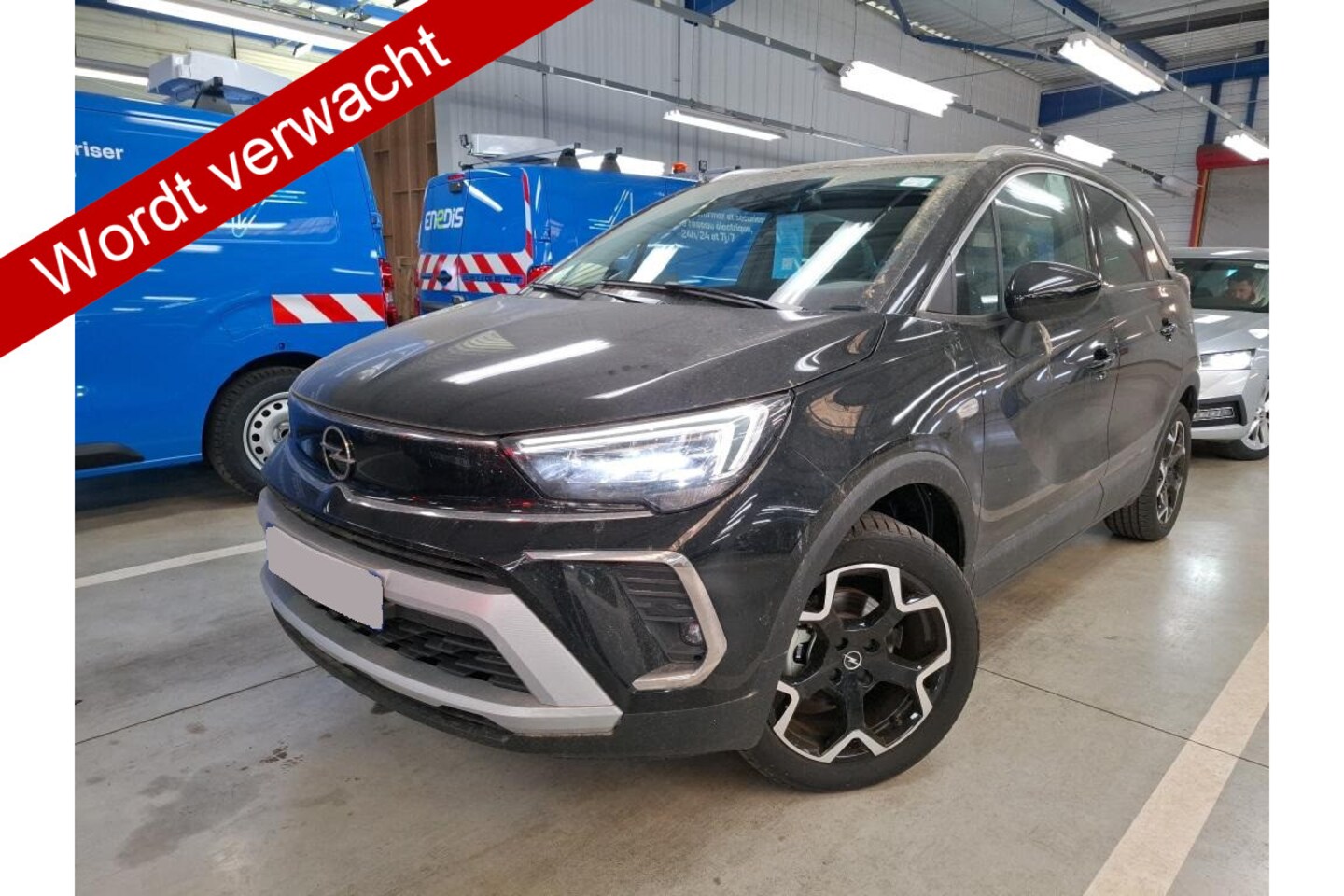 Opel Crossland - 1.2 110 pk Turbo Elegance Climate Control, Cruise Control, Achteruitrijcamera, Navigatiesy - AutoWereld.nl
