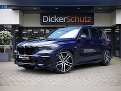 BMW X5 - 45e XDrive | M Sport | M Sportstoelen | Achteras | B&W