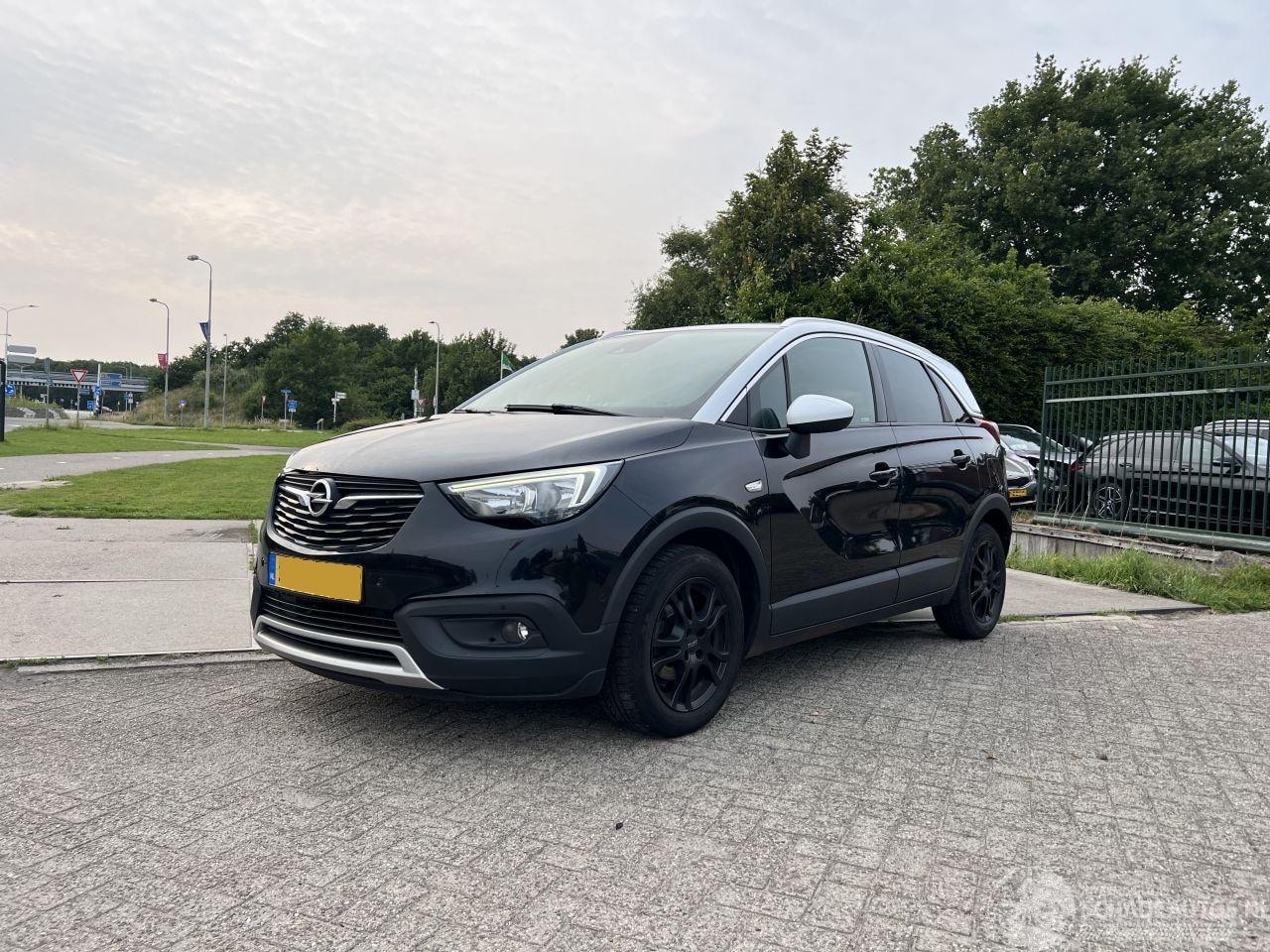 Opel Crossland X - 1.2 Innovation | 59.584 KM!! | Carplay | Full option - AutoWereld.nl
