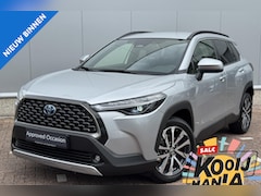 Toyota Corolla Cross - Hybrid 200 Dynamic Navigatie, Achteruitrijcamera, Elek. achterklep, LED, LMV, Privacy glas