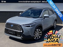 Toyota Corolla Cross - Hybrid 200 Executive Edition Panoramadak, Stoelverwarming, Parkeersensoren voor + achter,