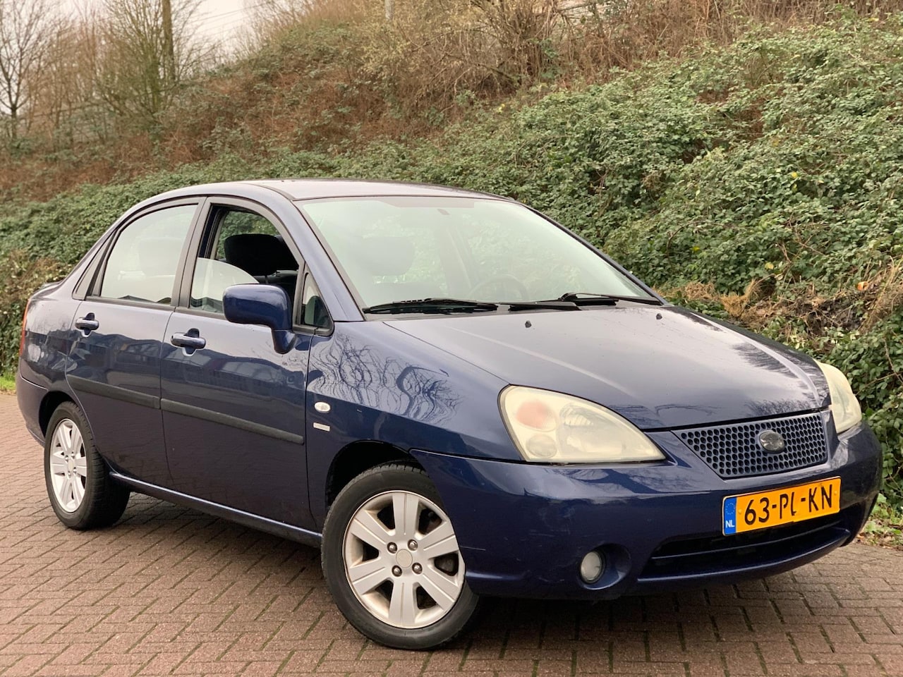 Suzuki Liana - 1.6 S-Limited AIRCO|5DEUR|LUXE|TREKHAAK|LM VELGEN ! - AutoWereld.nl