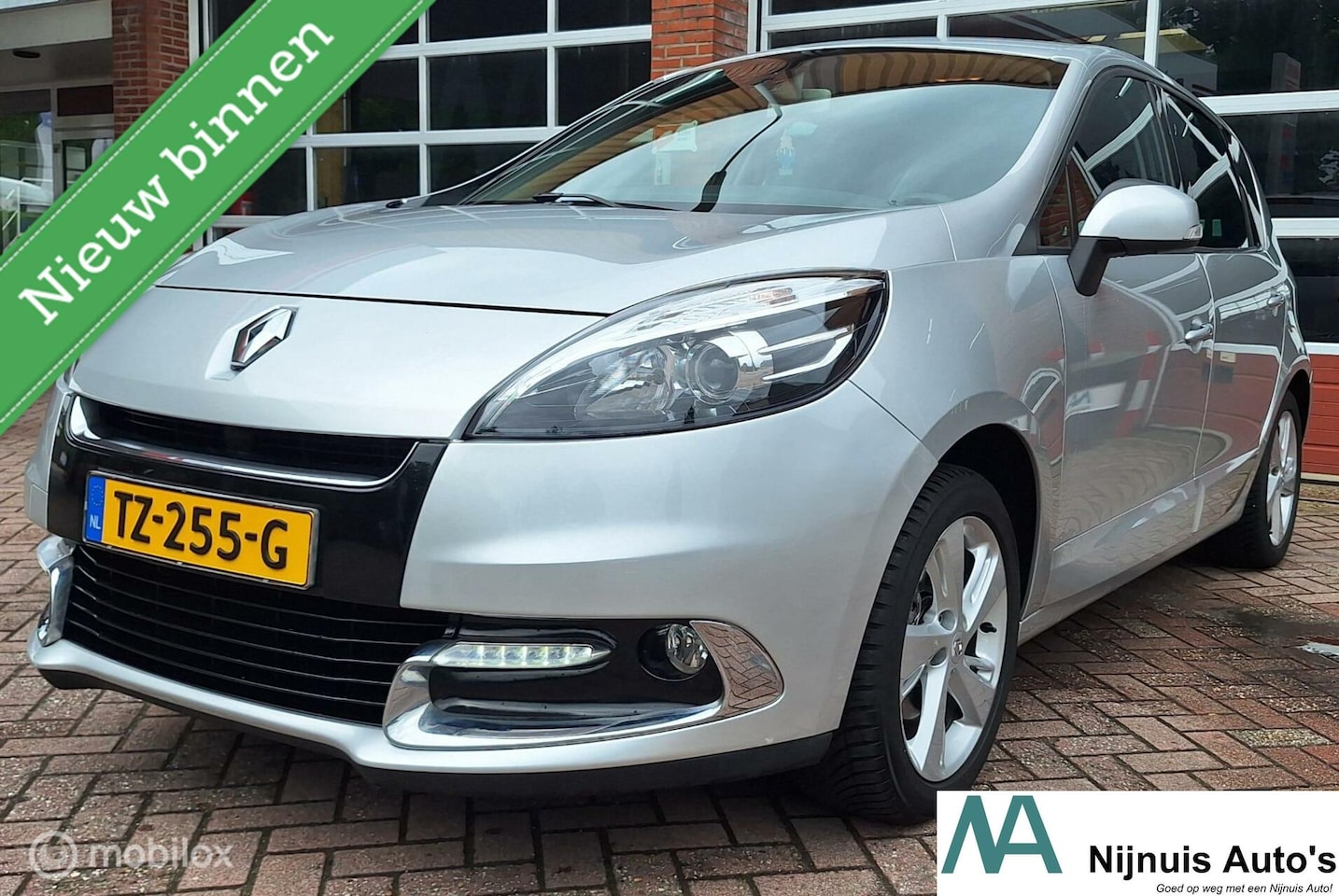 Renault Scénic - 1.2 TCe Collection NIEUWE MOTOR 0KM | Trekhaak | Stoelverwarming | PDC | Elektrische-ramen - AutoWereld.nl