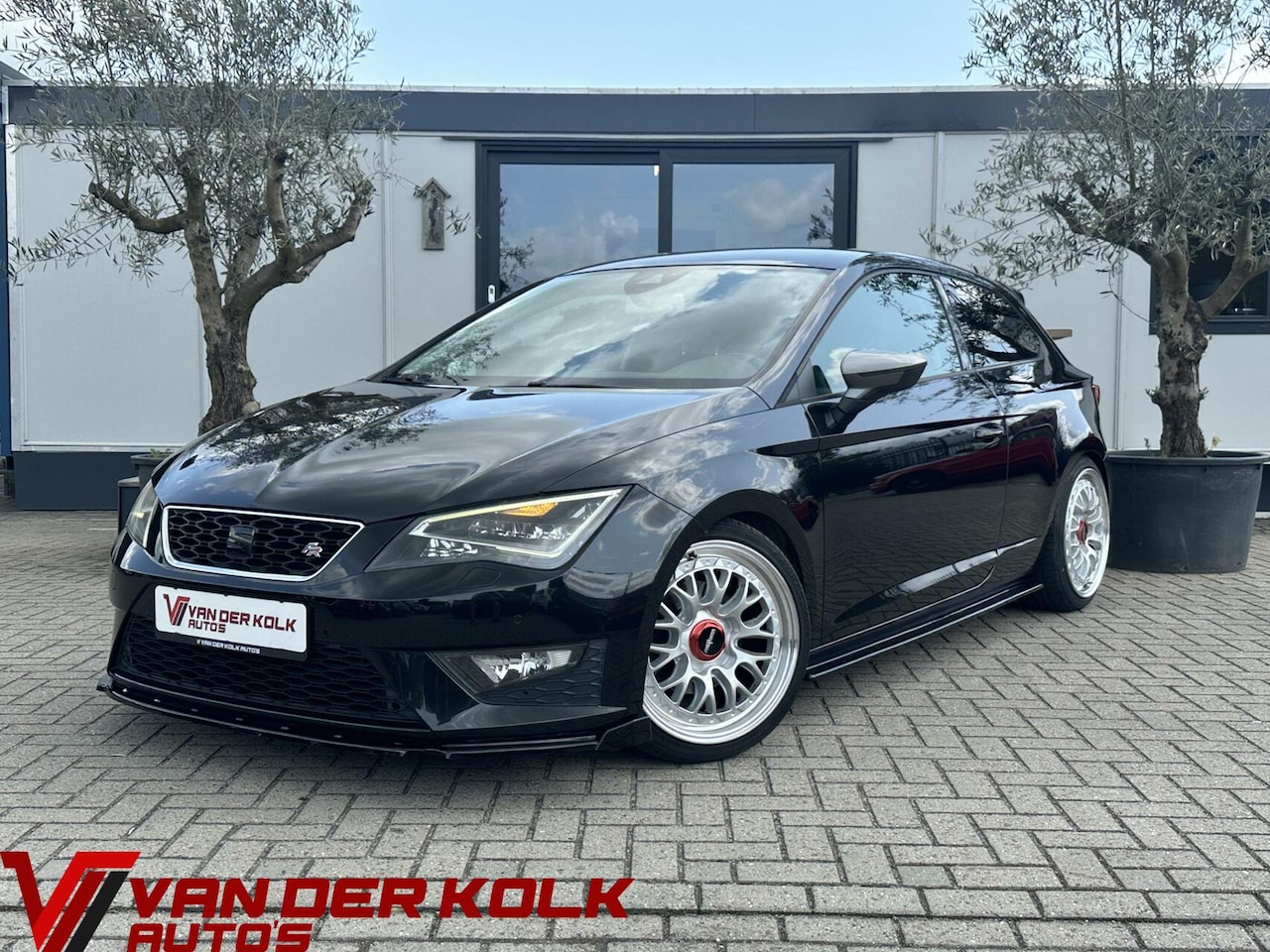 Seat Leon - 1.4 TSI FR Business Cruise control Climate control Navigatie Lichtmetalen velgen - AutoWereld.nl